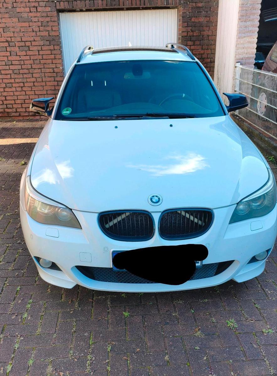 BMW 525