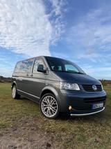 Volkswagen T5 Caravelle - gebrauchte VW T5 Caravelle aus dem Jahr 2008