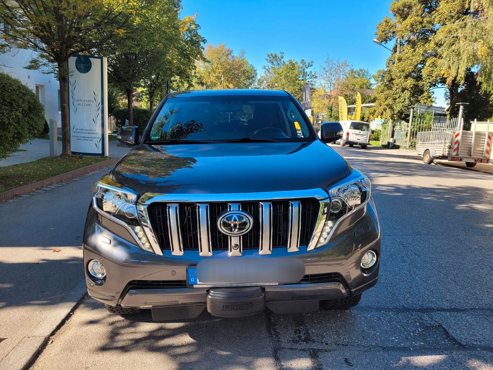 Toyota Land Cruiser 3.0 D TEC-Edit. Toyota- Garantie