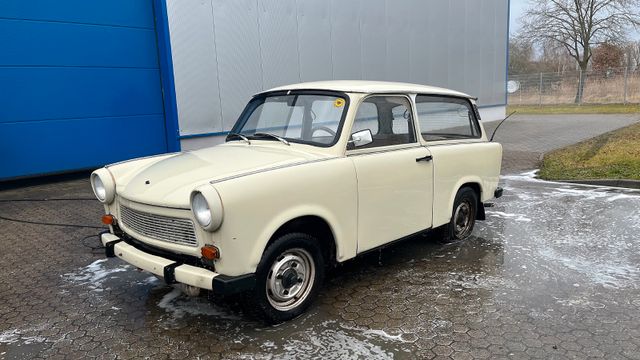 Trabant P 601 K inkl. AHK