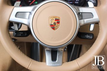 Fahrzeugabbildung Porsche 991 911 Carrera GTS Cabriolet Burmester LED