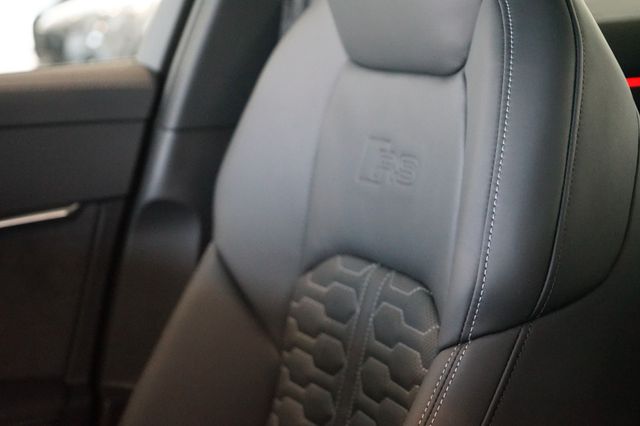 Audi RS6 performance | HuD | Pano | Carbon | SOFORT Audi RS6 performance | HuD | Pano | Carbon | SOFORT