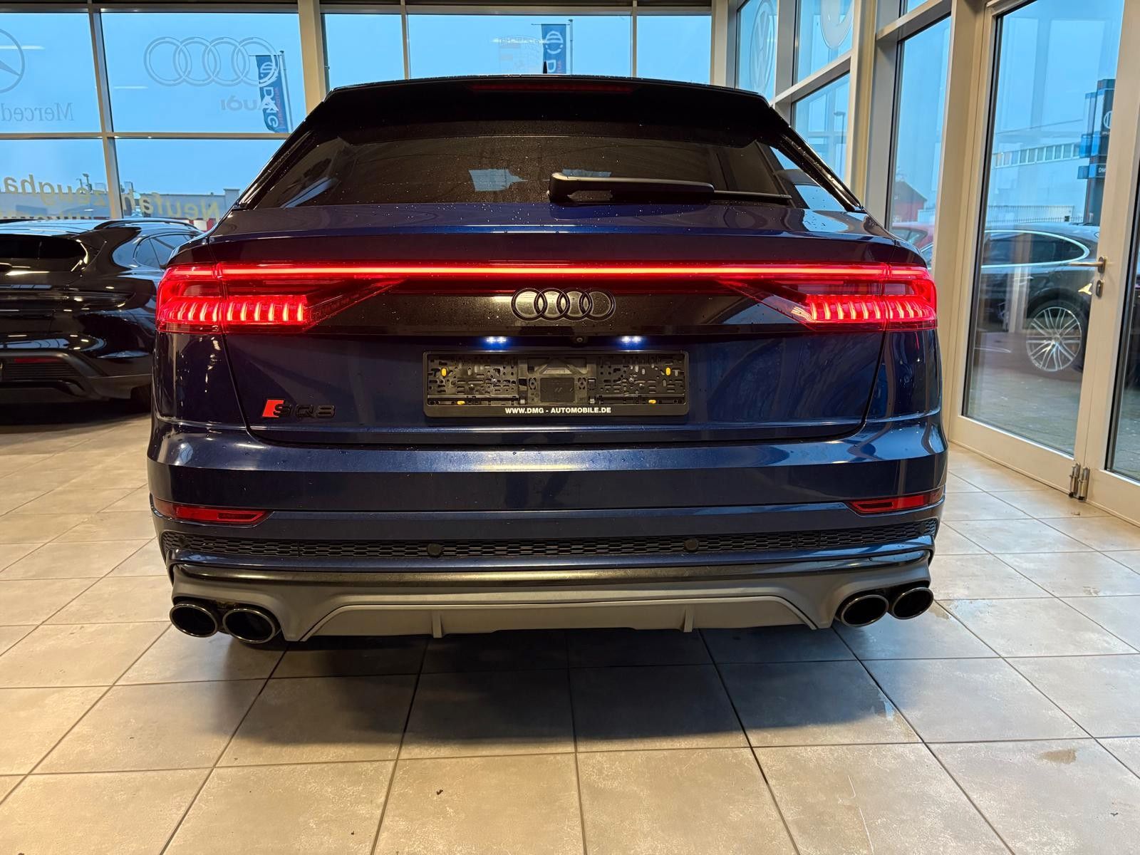 Fahrzeugabbildung Audi Q8 50 TDI Quattro S-Line HA Lenkung 22-zoll