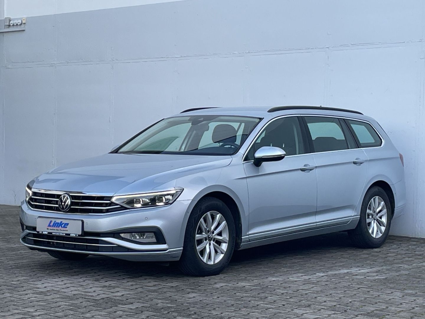 Passat 2.0 TDI DSG Business AHK/Kamera/IQ.Light