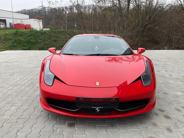 Ferrari 458 Italia full service in dealer