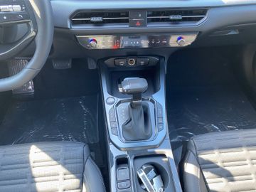 Kia XCeed 1.6T 180 DCT Spirit Pano. * JBL * Memory