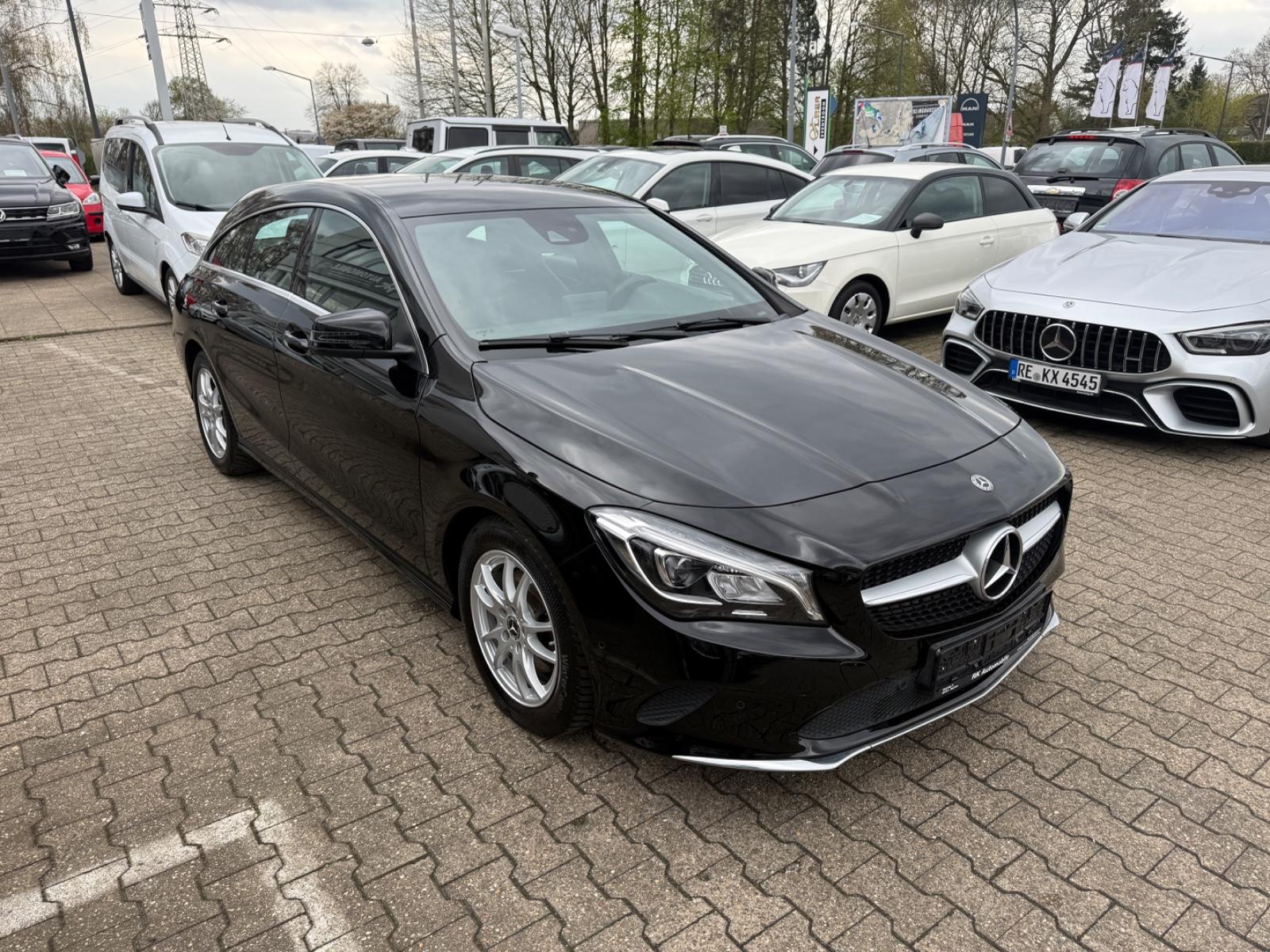 Mercedes-Benz CLA 200 Shooting Brake *Navi*PDC*Temp.*SHZ*