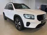 Mercedes-Benz GLB 200 Prog Adv Plus Pano 360 Cam AHK Multibeam - Mercedes-Benz GLB 200 mit Benzin-Antrieb: Automatik
