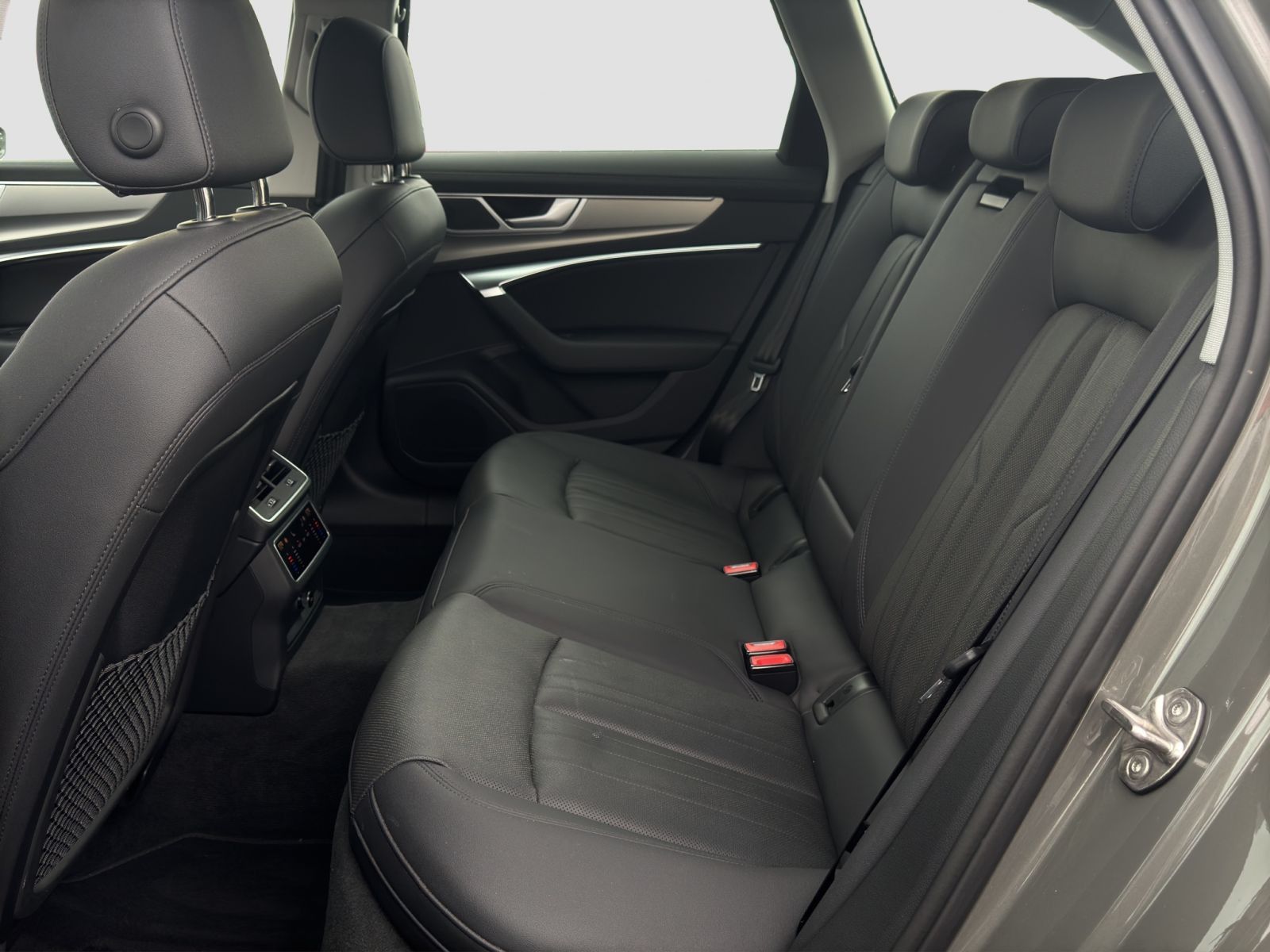 Audi A6 - Bild 8