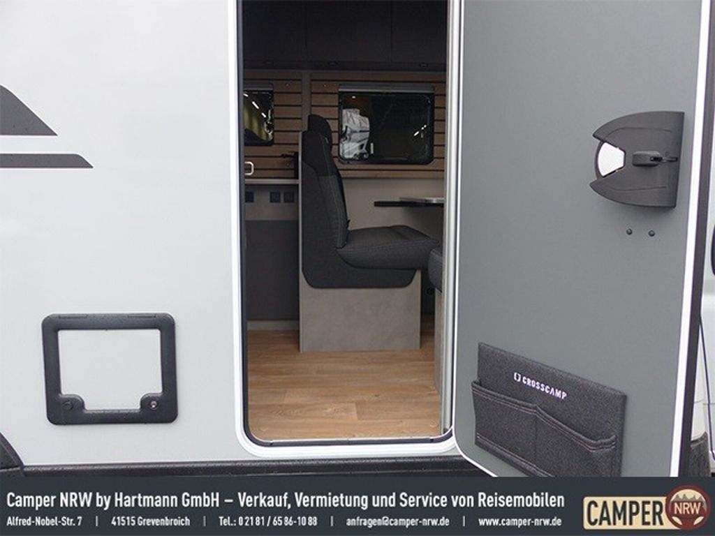 Crosscamp EXPDN T 7.0 E Peugeot DAB +Markise