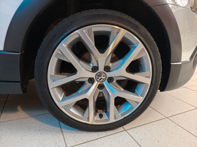 CrossPolo 1.2 TSI *Xenon*Navi*PDC*SH *TOP*