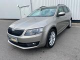 Skoda Octavia Combi Eleg. aus Erstbesitz Traumzustand - Skoda in Cottbus