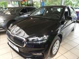 Skoda Fabia 1.0 MPI Essence *5JahreGarantie* - Skoda Fabia: Schwarz