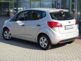Kia Venga 1.4 Klima-SHZG-Lichtsensor-wenig Kilometer - Kia Gebrauchtwagen von 2010