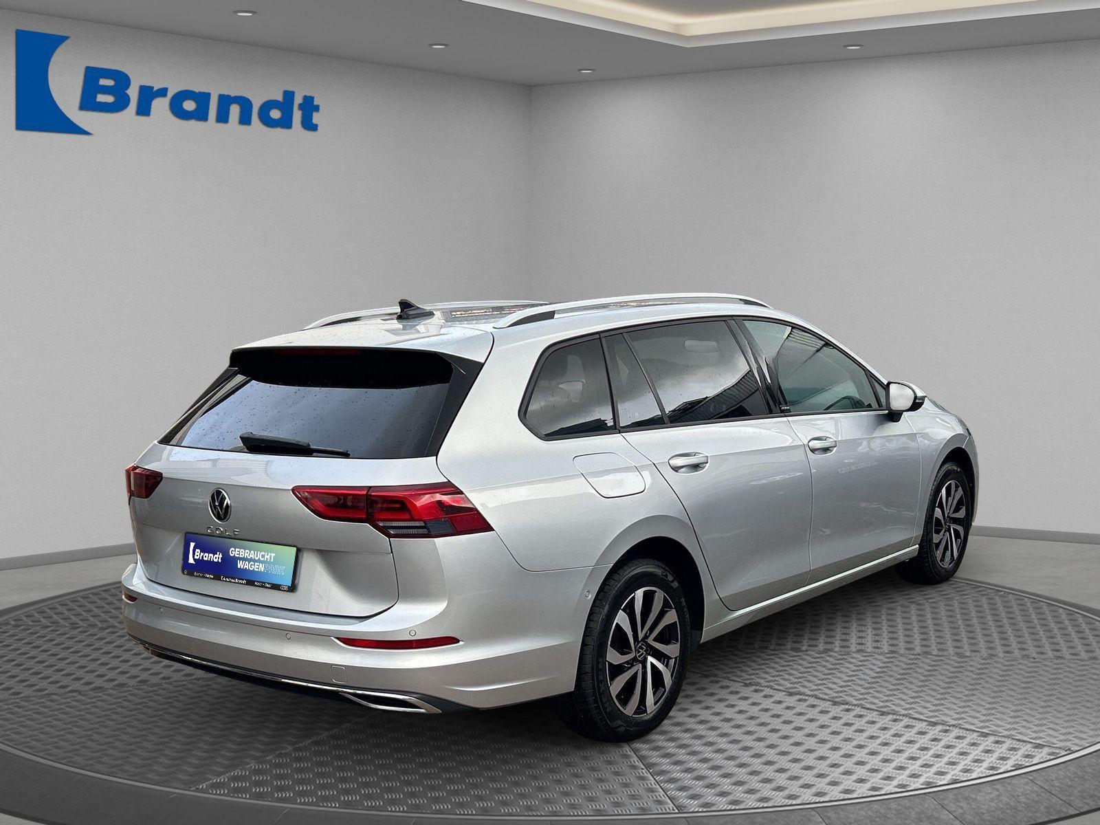 Volkswagen Golf VIII Variant 2.0 TDI Active LED+NAVI+ACC