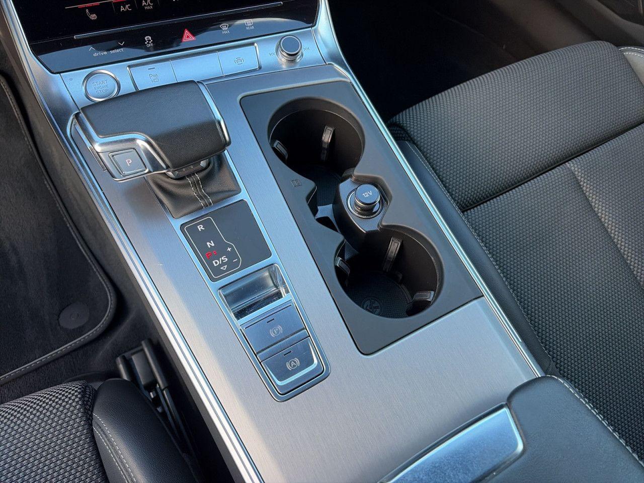 Audi A6 Avant 40 TDI quattro sport S-tronic LED ACC