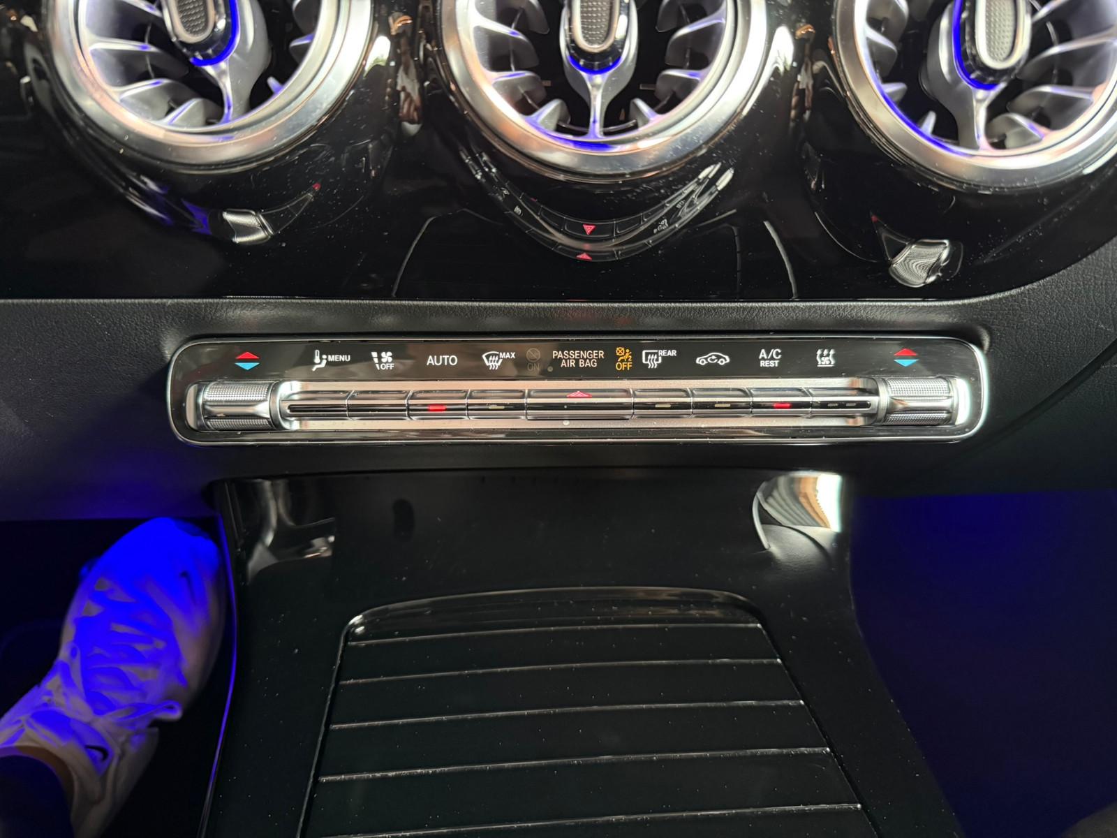 Mercedes-Benz A 250 e /FAP/DISTRO/AHK/AMG/NIGHT/PANO/KAMERA/