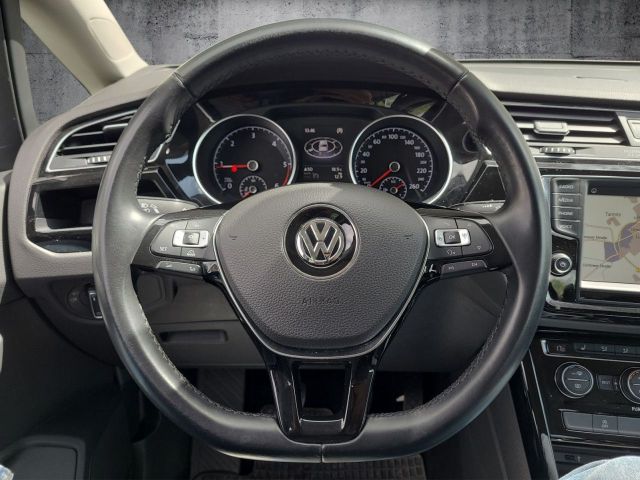 Touran Highline 2.0 l TDI 7 Sitze AHK Navi