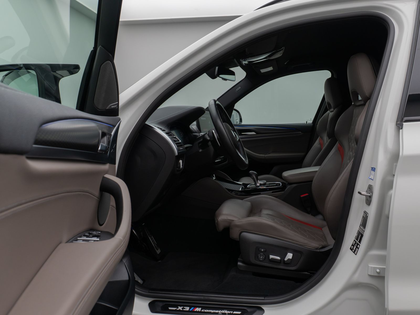 Fahrzeugabbildung BMW X3 M Competition Kamera HUD DAB H/K AHK 21Zoll