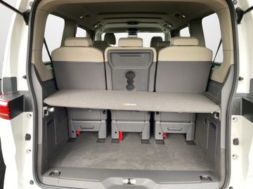 Volkswagen T7 Multivan - 12