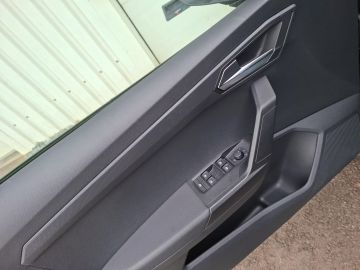 Seat Ibiza Style 1.0 TSI °LED°SHZ°PDC°AppleCarplay°