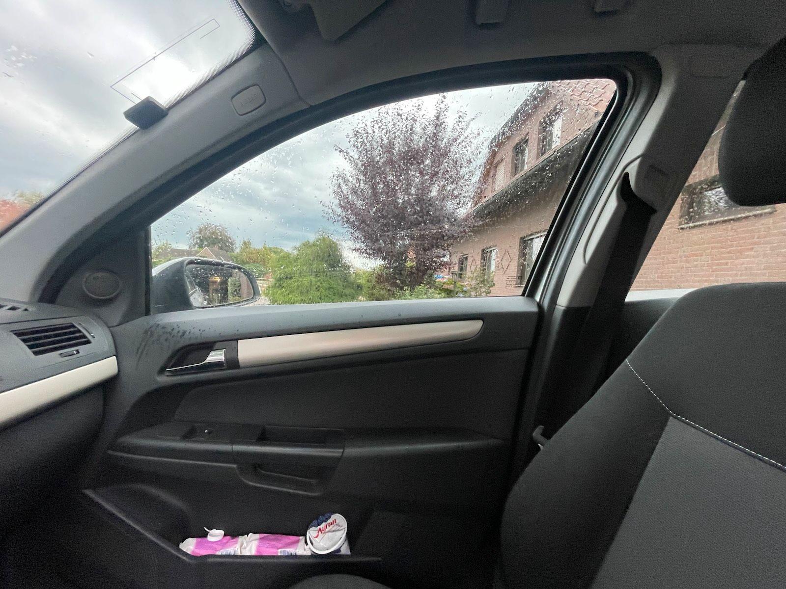 Opel Astra 2007 — photo 10