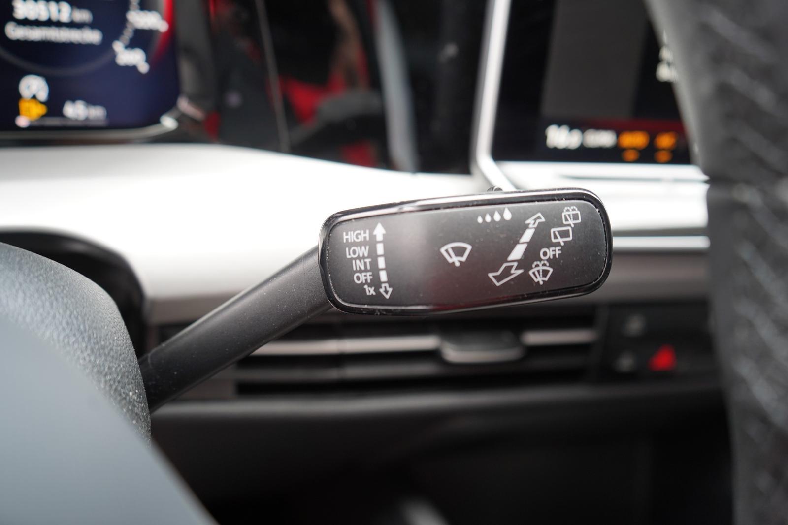 Volkswagen Golf VIII 1.5 16V TSI Life LED ACC App Connect, миниатюра 20