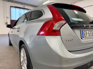 Volvo V60 - 10