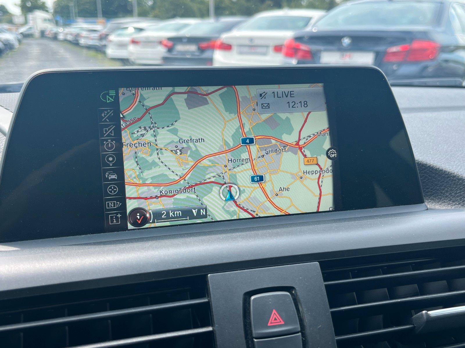 Fahrzeugabbildung BMW 120i 3-Türer Aut. SPORT LINE Navi LED HiFi 1.HAN