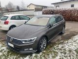 Volkswagen Passat Variant 2.0 TSI 162kW DSG Highline Va... - Volkswagen Passat Variant mit Benzin-Antrieb: Panorama-Dach