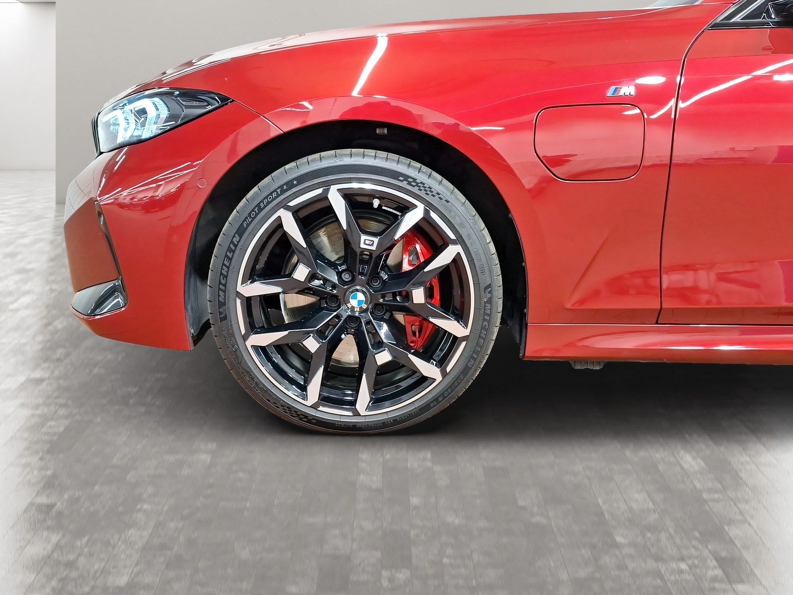 BMW 330 - Bild 9