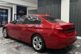 BMW 320 3 Limousine 320 i Sport Line Automatik - rote BMW 3er Reihe