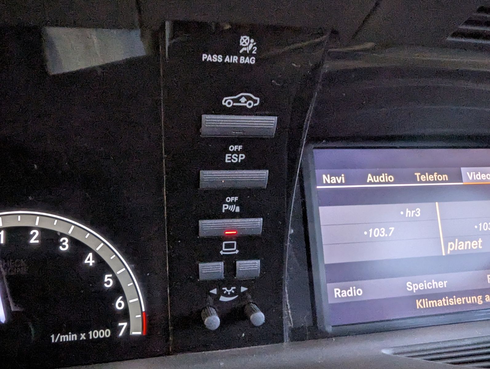 MERCEDES-BENZ CL 500 AMG Ambiente Massage StHz Keyless Cam - Image 25