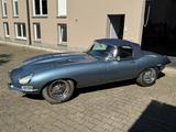 Jaguar  E-Type Cabrio 4,2 l, Serie 1 im Superzustand - blaue Jaguar E-Type