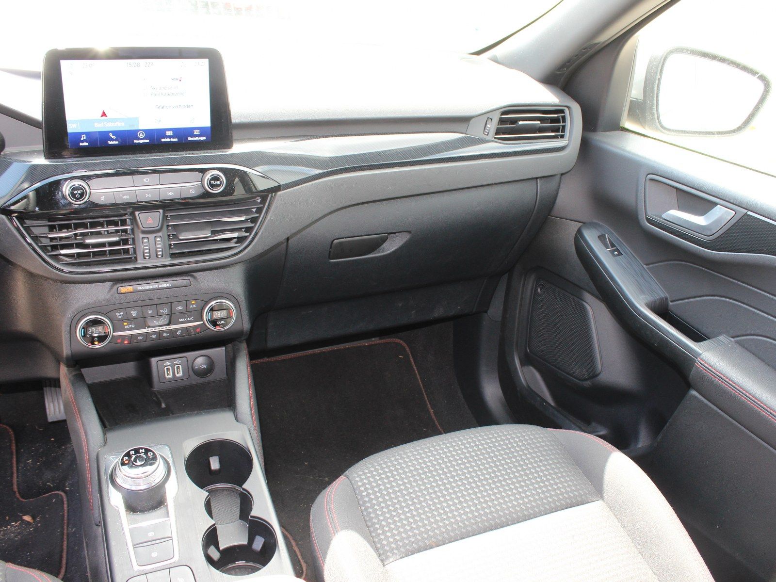 Fahrzeugabbildung Ford Kuga Plug-In Hybrid ST-Line 2,5 Duratec