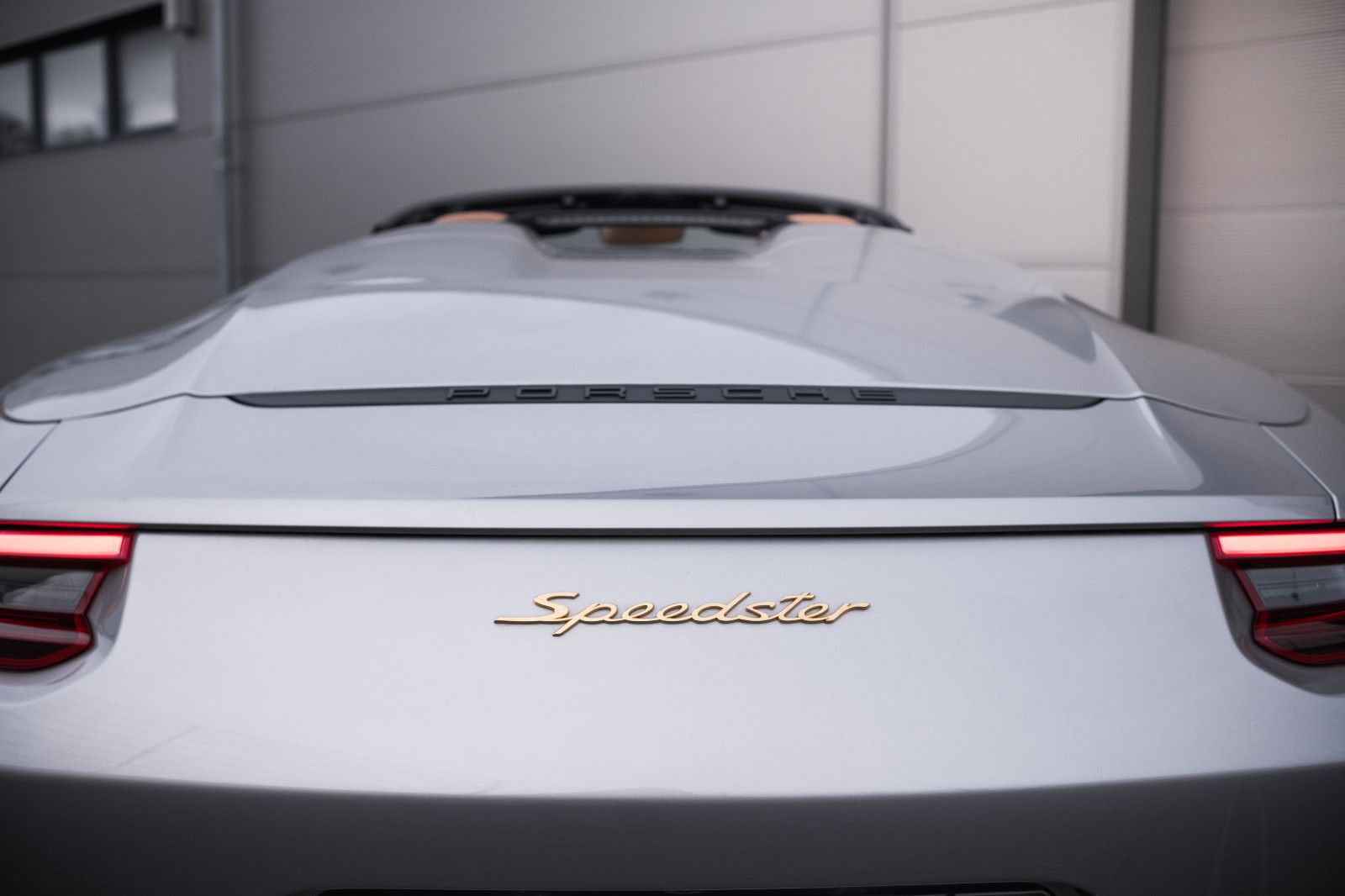 Fahrzeugabbildung Porsche 991/911 Speedster-Lift-BOSE-Kam.-90L-DAB-LED