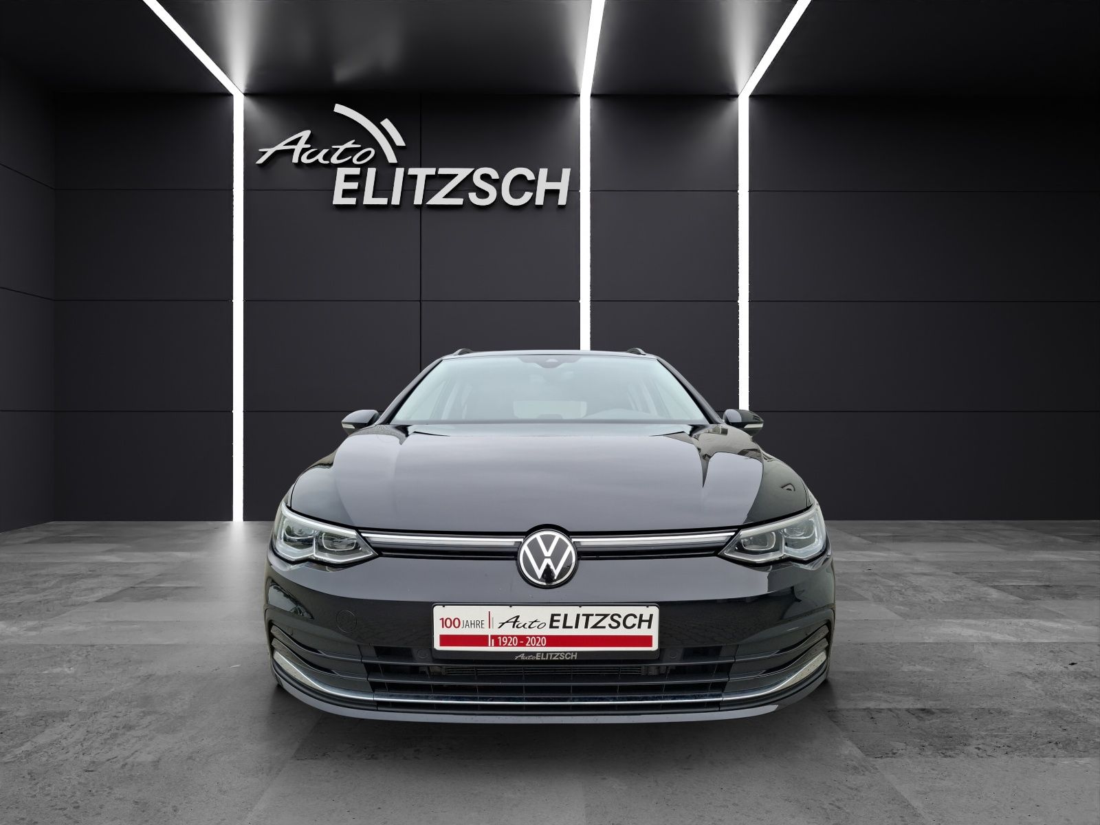 Fahrzeugabbildung Volkswagen Golf VIII Variant eTSI Style DSG LEDplus CarPlay