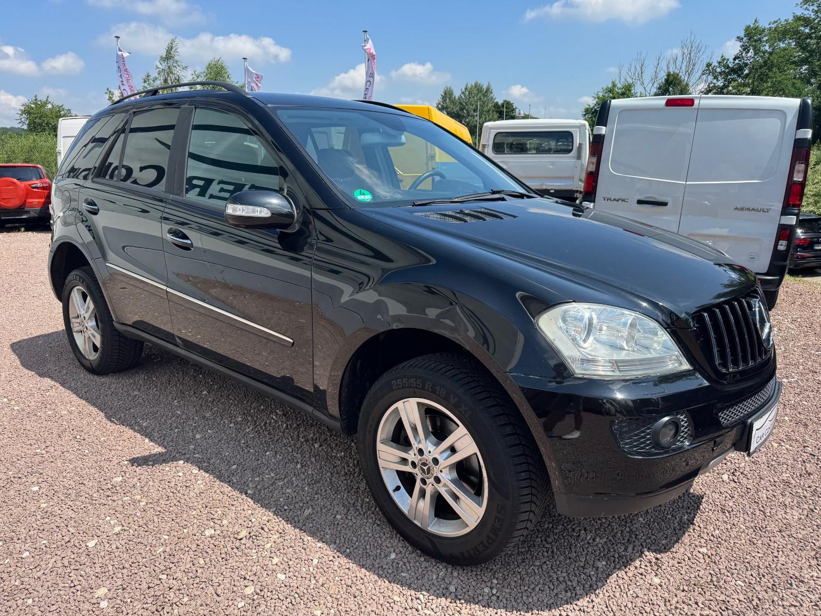 Mercedes-Benz ML350 2005 — engine 3.724 cm³, 235 HP (173kW)