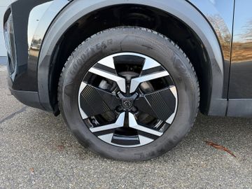 Peugeot 2008 - 8