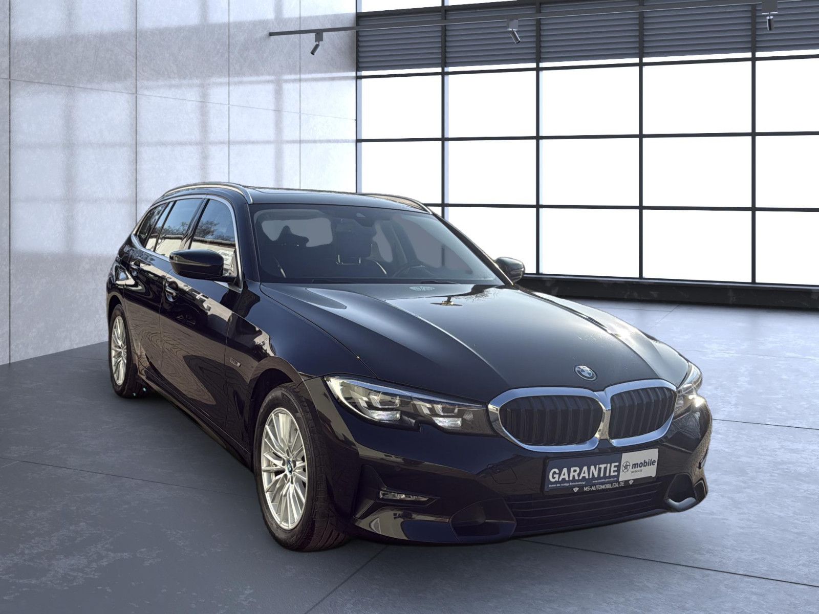 Fahrzeugabbildung BMW 320 e Sport Line/ 1. Hand / unfallfrei