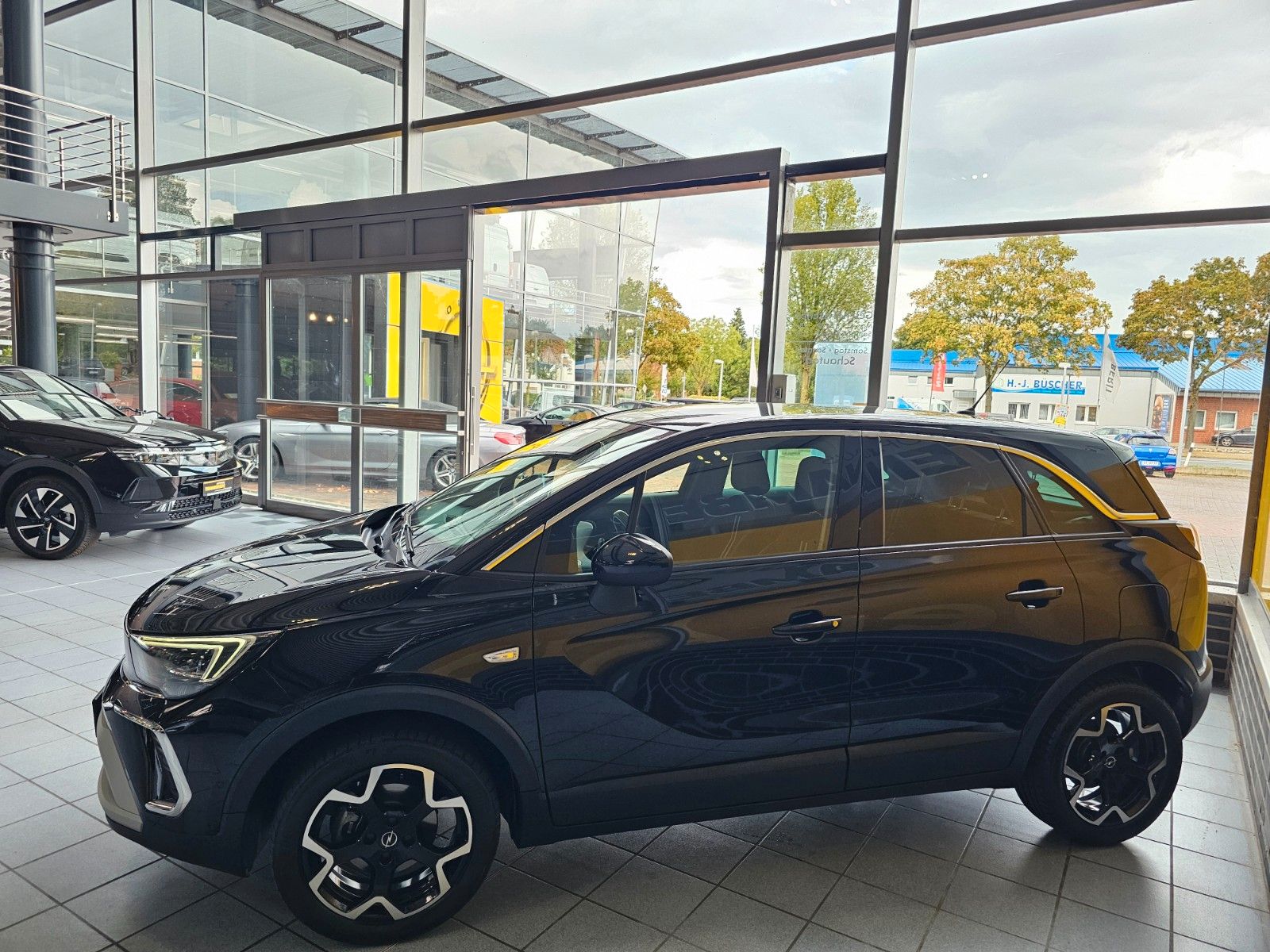 Opel Crossland (X) 1.2 Elegance AT LED Navi AHK imagem 2