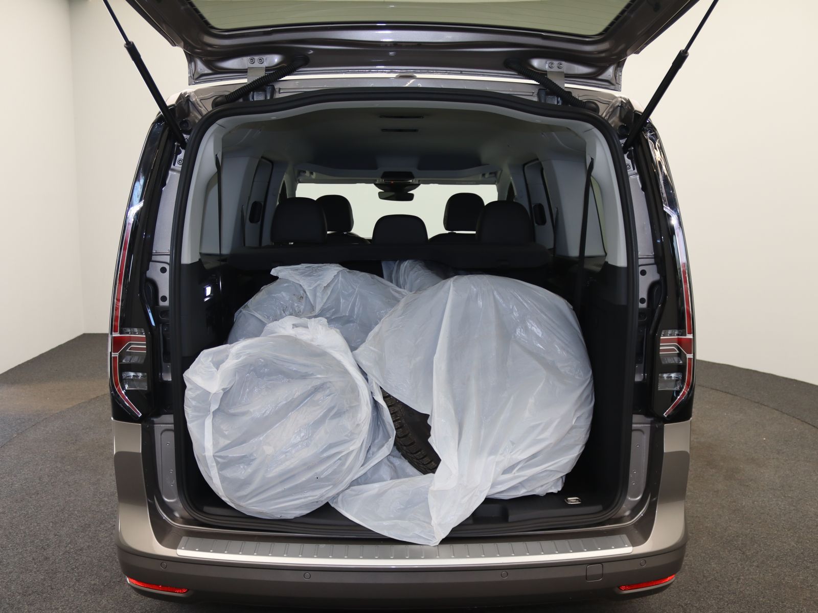 Volkswagen Caddy Maxi - Bild 10