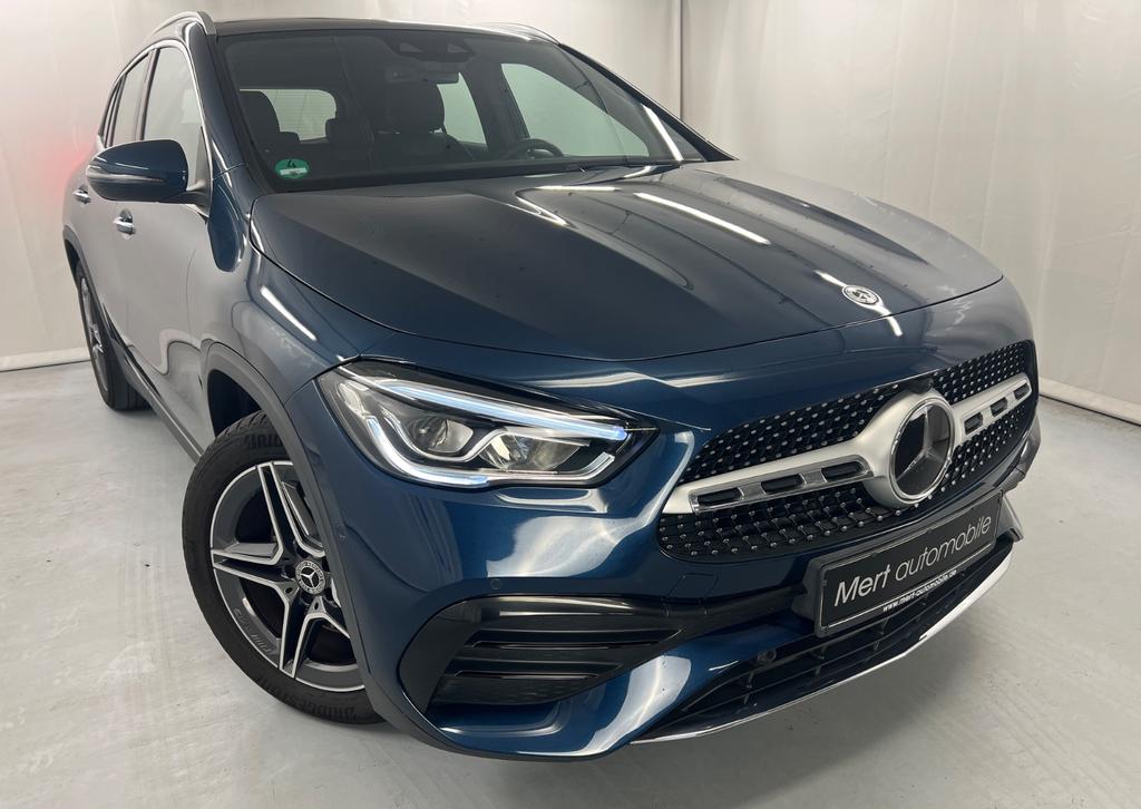 Mercedes-Benz GLA 220