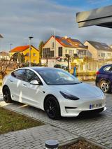 Tesla Model 3 AHK Extras Garantie Ryzen 60KW wärmepump - Tesla aus 2022