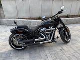 Harley-Davidson Breakout 114 (FXBRS) - Harley-Davidson Breakout FXBR