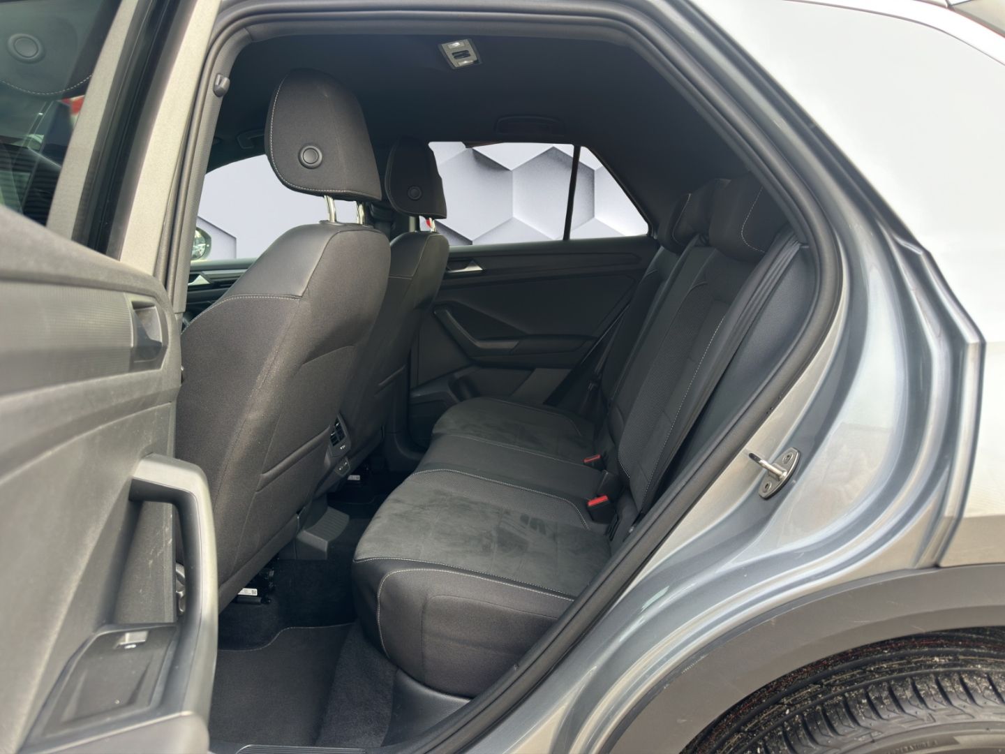 T-Roc R-Line 1.5 TSI AHZV MatrixLED PDC ACC Rück