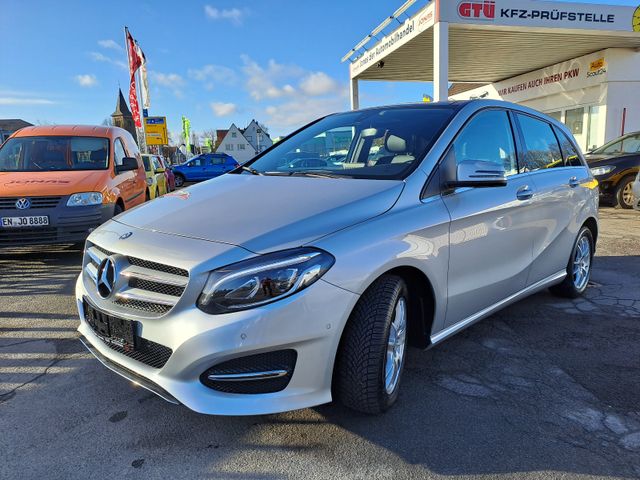 Mercedes-Benz B -Klasse B 220 4Matic *Navi*Kam*PDCs*AHK*PANO*