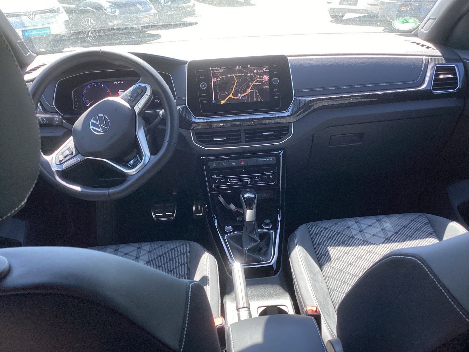 Volkswagen T-Cross - Bild 8
