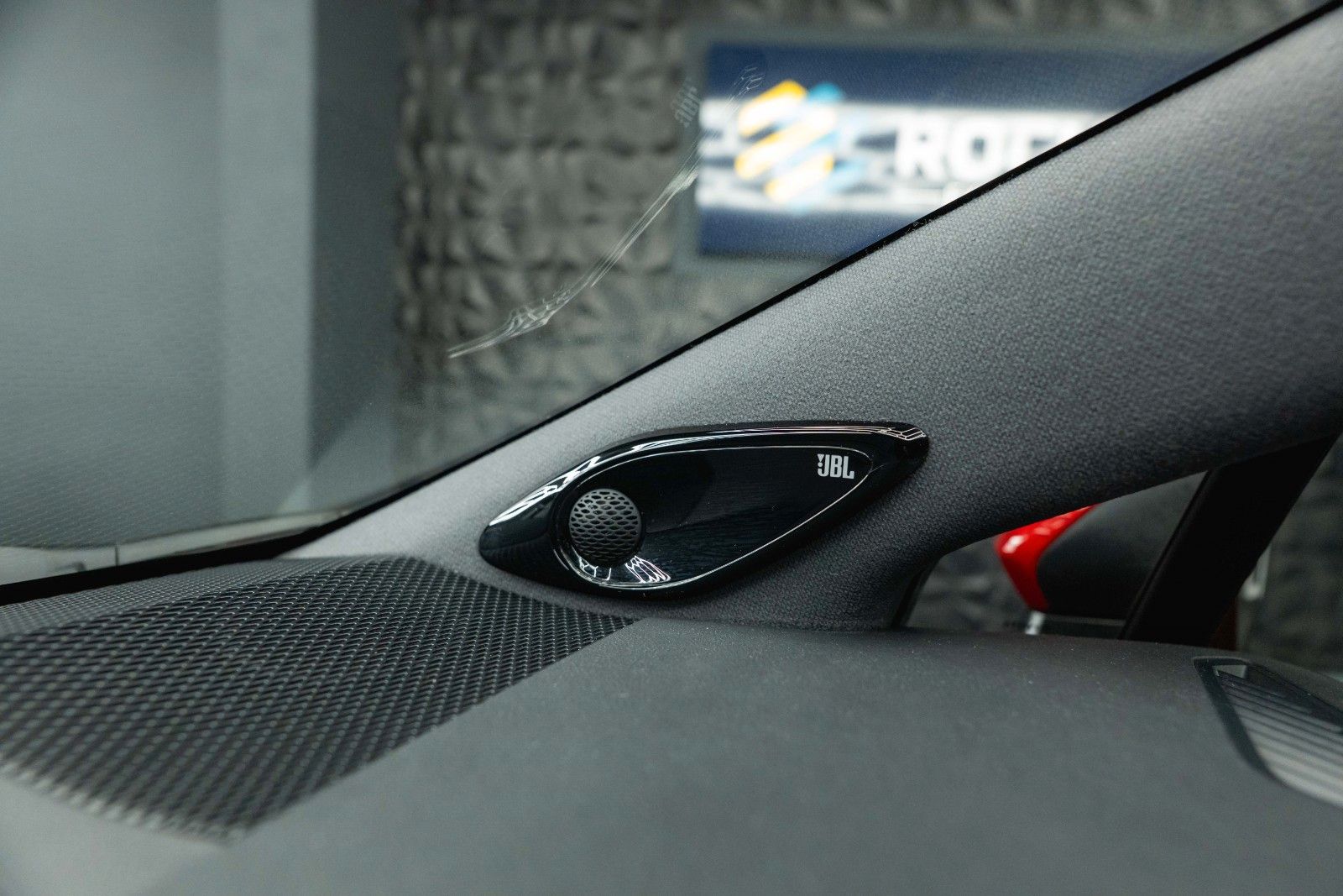 Fahrzeugabbildung Toyota Corolla Hybrid Lounge *ACC*LED*DAB*Head Up*JBL*