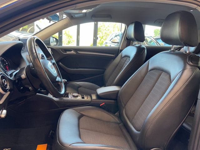 Audi A3 ambiente *BI-XENON*NAVI*TEMPOMAT*SZHZ*KLIMA*